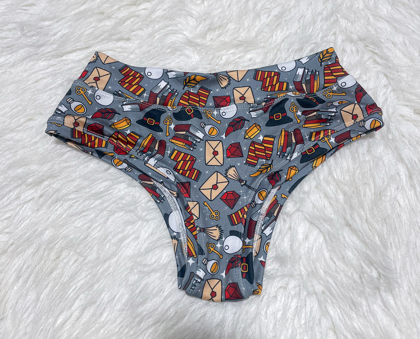 XS Low Rise Ultra Cheekie